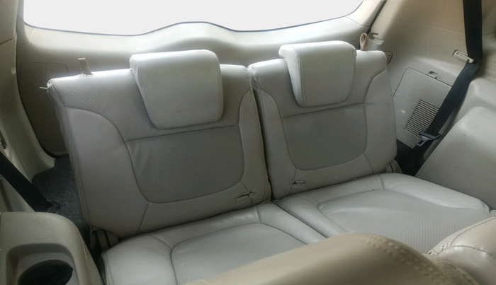 2015 Mitsubishi Pajero Sport 2.5 AT 4X2, Diesel, Automatic, 1,03,580 km, interior