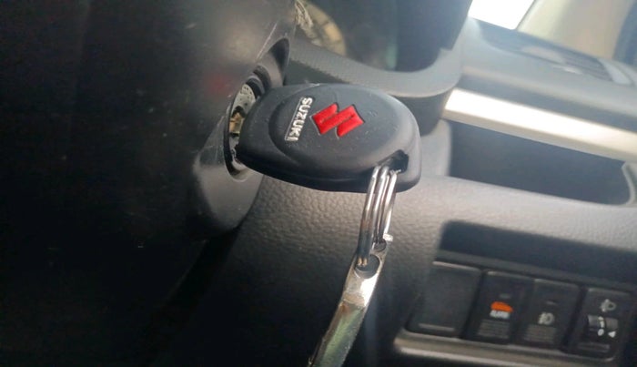 2014 Maruti Swift VXI, Petrol, Manual, 1,73,254 km, interior