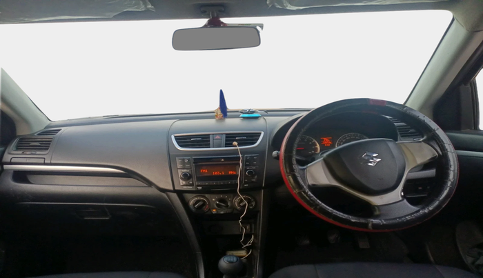 2014 Maruti Swift VXI, Petrol, Manual, 1,73,254 km, interior