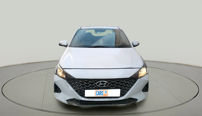 2022 Hyundai Verna SX 1.5 VTVT, Petrol, Manual, 1,04,523 km, exterior