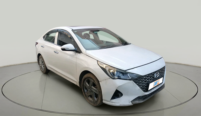 2022 Hyundai Verna SX 1.5 VTVT, Petrol, Manual, 1,04,523 km, exterior