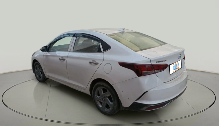 2022 Hyundai Verna SX 1.5 VTVT, Petrol, Manual, 1,04,523 km, exterior