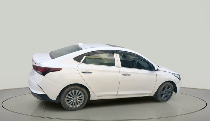 2022 Hyundai Verna SX 1.5 VTVT, Petrol, Manual, 1,04,523 km, exterior