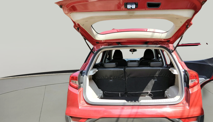 2019 Mahindra XUV300 W6 1.5 DIESEL, Diesel, Manual, 79,725 km, exterior