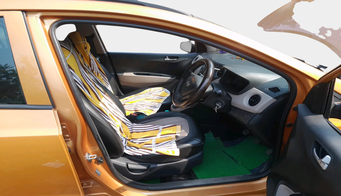 2015 Hyundai Grand i10 SPORTZ 1.2 KAPPA VTVT, Petrol, Manual, 31,412 km, interior