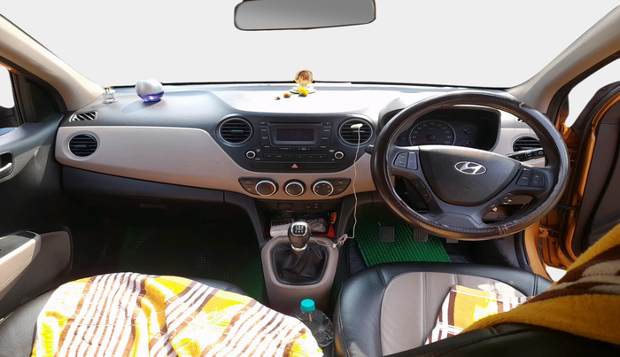 2015 Hyundai Grand i10 SPORTZ 1.2 KAPPA VTVT, Petrol, Manual, 31,412 km, interior