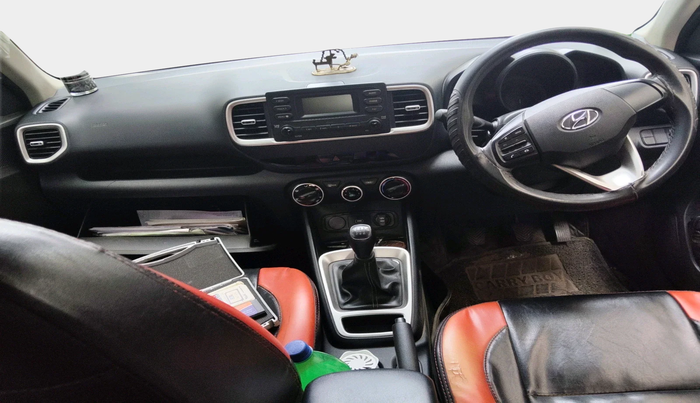 2020 Hyundai VENUE S 1.2, Petrol, Manual, 74,148 km, interior