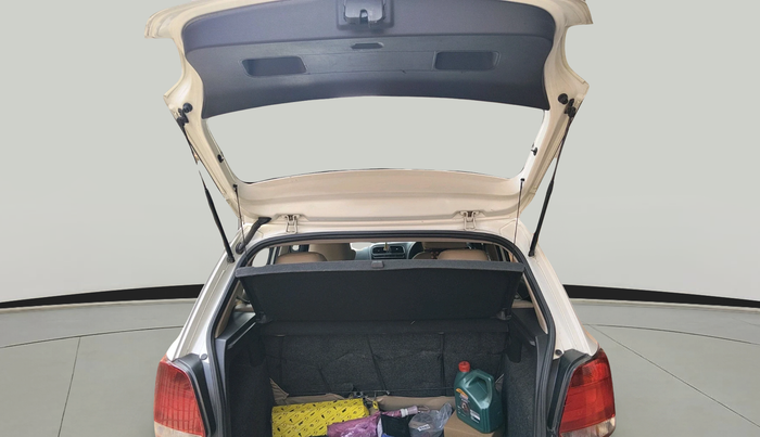 2013 Volkswagen Polo HIGHLINE1.2L, Petrol, Manual, 78,928 km, exterior