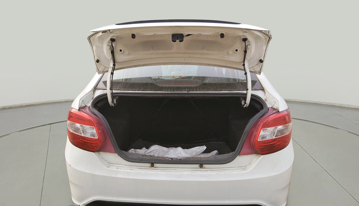 2018 Tata Zest XE 75PS DIESEL, Diesel, Manual, 1,20,496 km, exterior