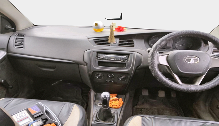 2018 Tata Zest XE 75PS DIESEL, Diesel, Manual, 1,20,496 km, interior