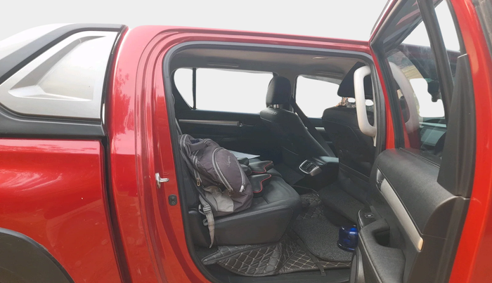 2022 Toyota HILUX HIGH 4X4 MT, Diesel, Manual, 68,001 km, interior