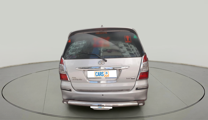 2011 Toyota Innova V 2.5 8 STR, Diesel, Manual, 1,24,290 km, exterior