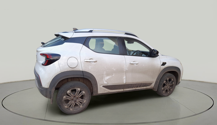 2021 Renault Kiger RXZ MT, Petrol, Manual, 29,096 km, exterior