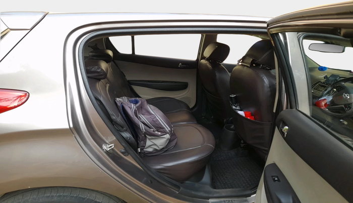 2012 Hyundai i20 ASTA 1.2, Petrol, Manual, 1,06,638 km, interior