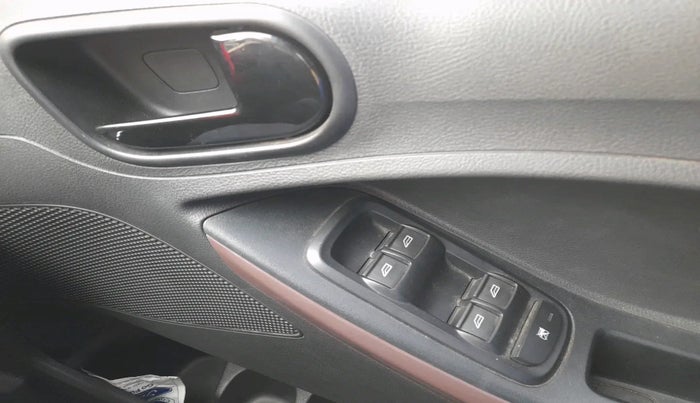 2021 Ford FREESTYLE TITANIUM PLUS 1.2 PETROL, Petrol, Manual, 17,450 km, interior