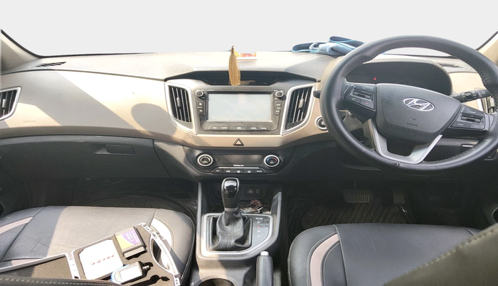 2017 Hyundai Creta SX PLUS AT 1.6 DIESEL, Diesel, Automatic, 67,932 km, interior