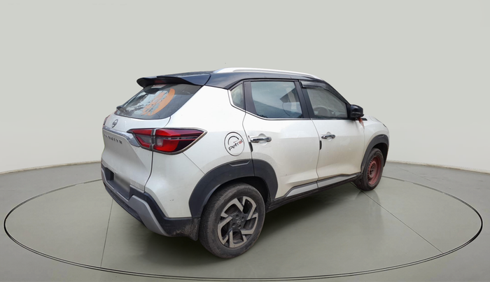 2021 Nissan MAGNITE XV PREMIUM DUAL TONE, Petrol, Manual, 76,141 km, exterior