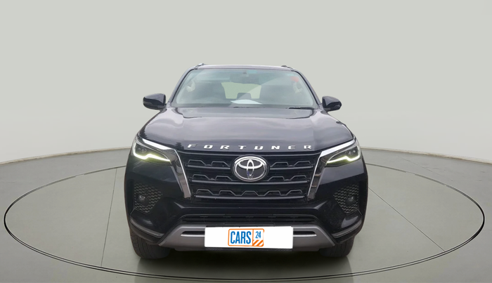 2021 Toyota Fortuner 4X4 MT 2.8 DIESEL, Diesel, Manual, 59,835 km, exterior