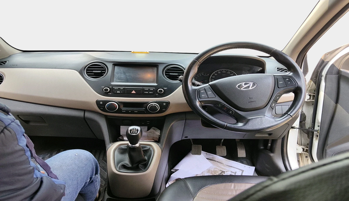 2017 Hyundai Grand i10 ASTA 1.2 KAPPA VTVT, Petrol, Manual, 31,970 km, interior