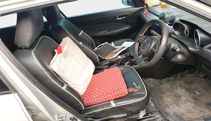 2024 Maruti Swift VXI, Petrol, Manual, 8,071 km, interior