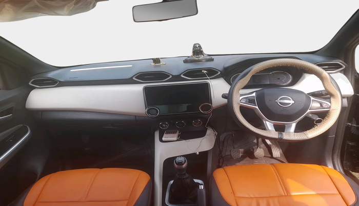 2024 Nissan MAGNITE XL, Petrol, Manual, 3,204 km, interior