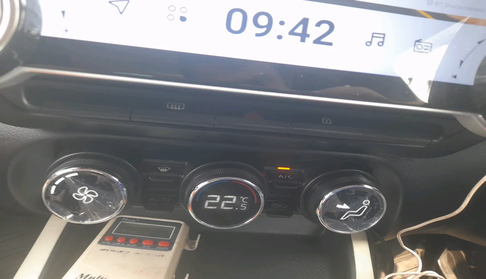 2024 Nissan MAGNITE XL, Petrol, Manual, 3,204 km, interior