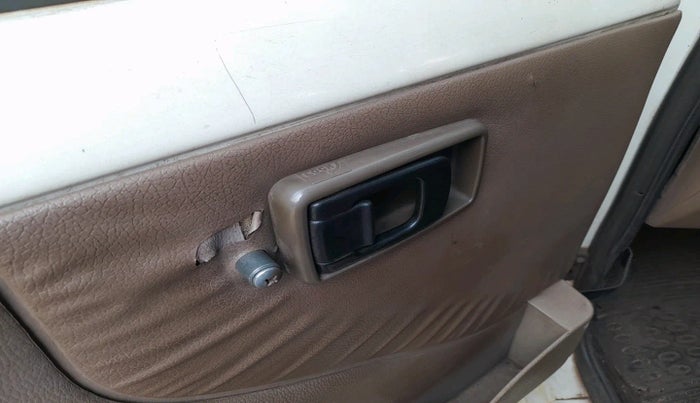 2015 Mahindra Bolero ZLX BS-III, Diesel, Manual, 98,026 km, interior
