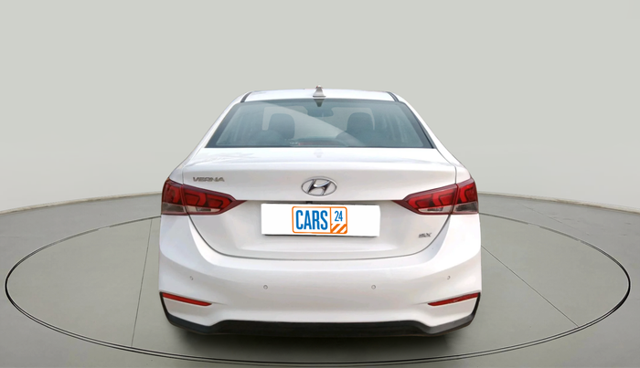 2018 Hyundai Verna 1.6 VTVT SX, Petrol, Manual, 79,798 km, exterior