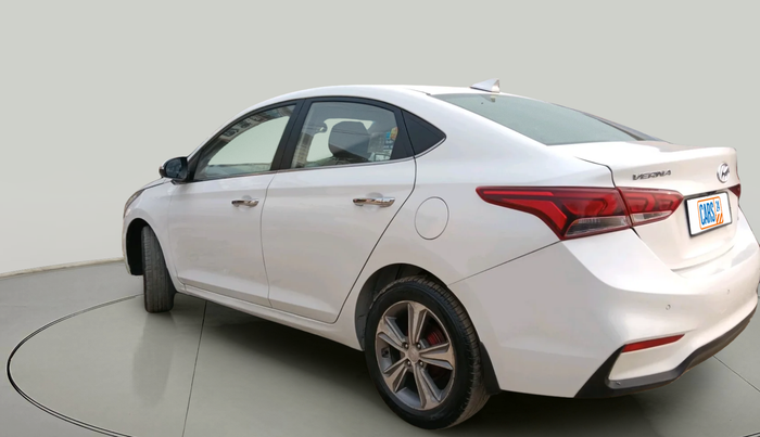 2018 Hyundai Verna 1.6 VTVT SX, Petrol, Manual, 79,798 km, exterior