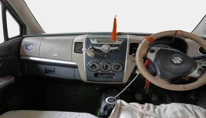 2015 Maruti Wagon R 1.0 VXI, Petrol, Manual, 1,55,678 km, interior