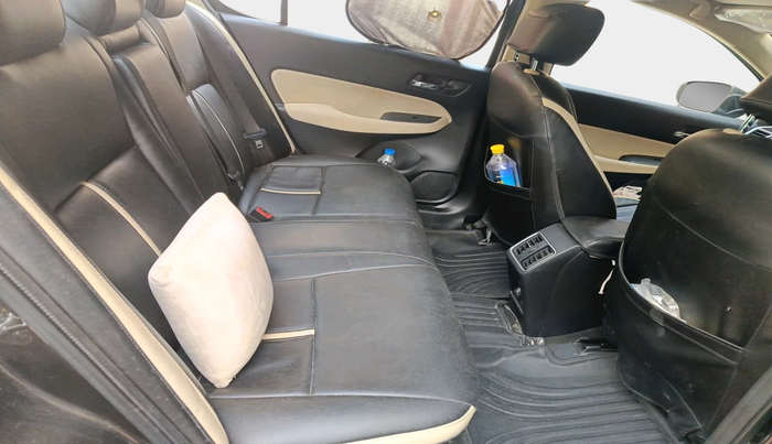 2020 Honda City 1.5L I-VTEC V MT 4TH GEN, Petrol, Manual, 21,399 km, interior