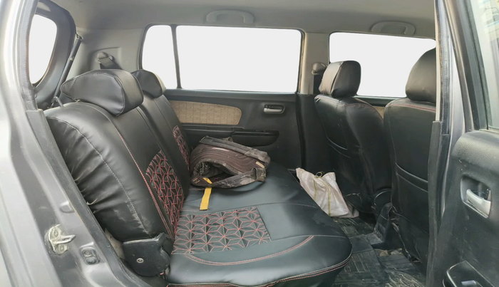 2017 Maruti Wagon R 1.0 VXI, Petrol, Manual, 66,665 km, interior