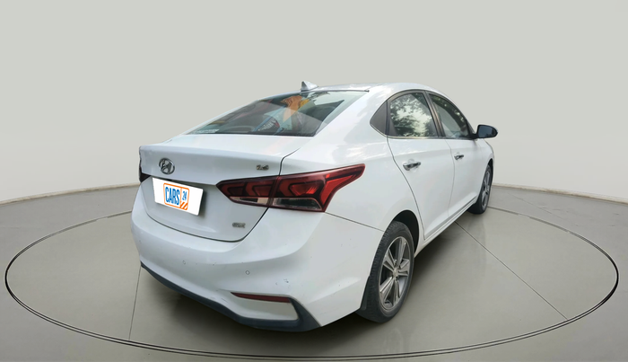 2017 Hyundai Verna 1.6 VTVT SX O, Petrol, Manual, 44,161 km, exterior