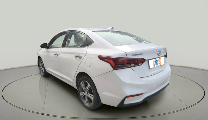 2017 Hyundai Verna 1.6 VTVT SX O, Petrol, Manual, 44,161 km, exterior