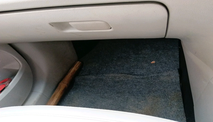 2019 Mahindra XUV300 W8 (O) 1.5 DIESEL, Diesel, Manual, 1,26,606 km, interior