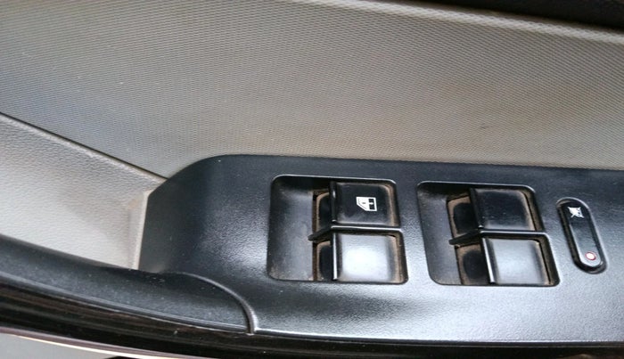 2018 Tata Tiago XZ PETROL, Petrol, Manual, 39,415 km, interior