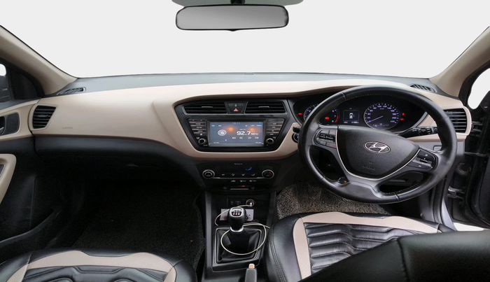 2016 Hyundai Elite i20 ASTA 1.2 (O), Petrol, Manual, 87,396 km, interior