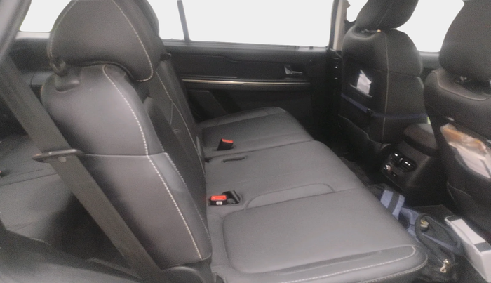 2017 Tata Hexa XTA 4X2 7 STR, Diesel, Automatic, 56,832 km, interior