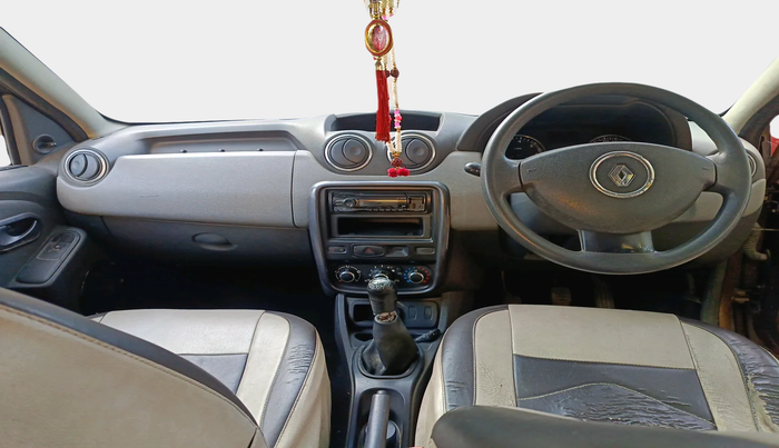2014 Renault Duster 85 PS RXE DIESEL, Diesel, Manual, 67,959 km, interior