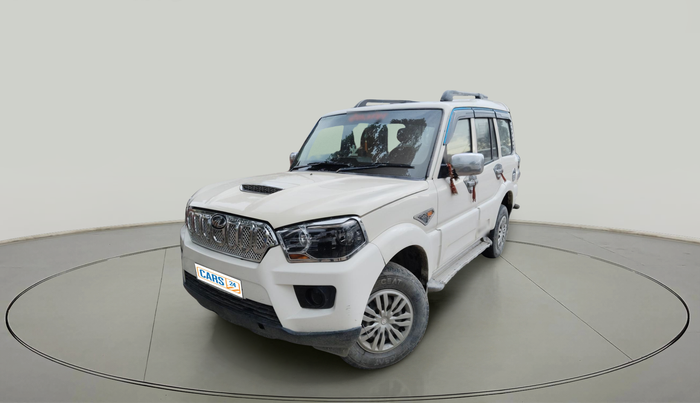 2016 Mahindra Scorpio S2, Diesel, Manual, 2,54,287 km, exterior