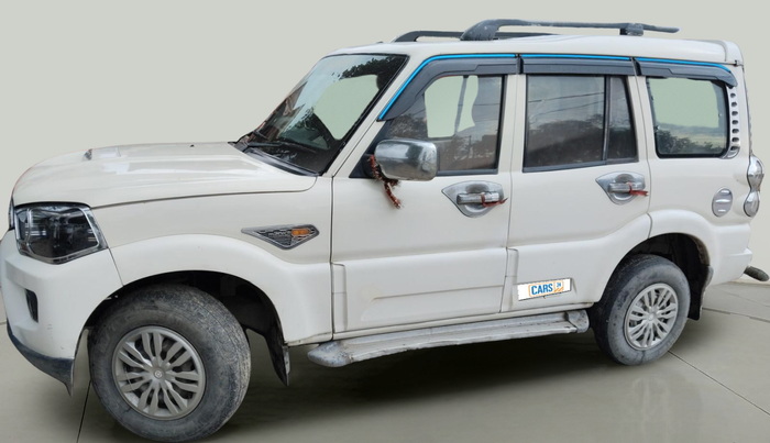 2016 Mahindra Scorpio S2, Diesel, Manual, 2,54,287 km, exterior