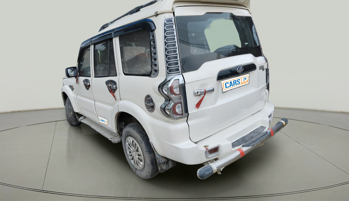 2016 Mahindra Scorpio S2, Diesel, Manual, 2,54,287 km, exterior