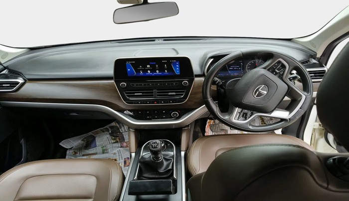 2019 Tata Harrier XZ 2.0L, Diesel, Manual, 81,460 km, interior