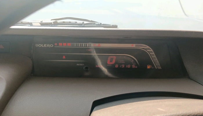 2013 Mahindra Bolero ZLX BS IV, Diesel, Manual, 81,918 km, interior