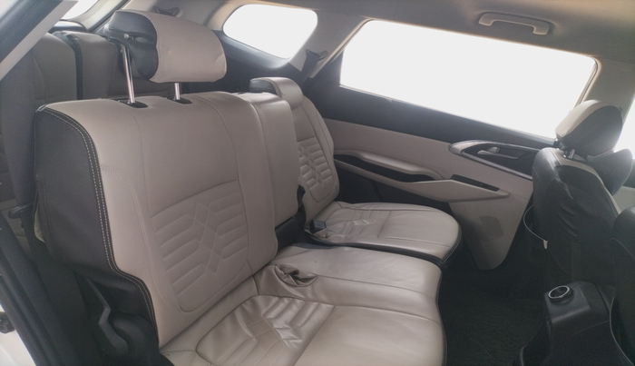 2022 KIA CARENS PRESTIGE 1.5 PETROL 7 STR, Petrol, Manual, 1,15,648 km, interior