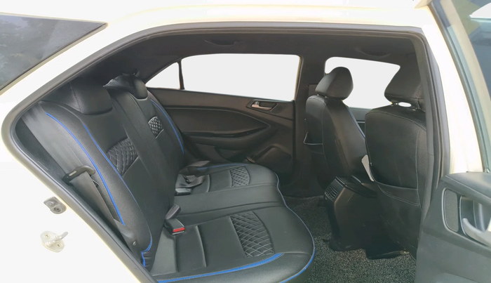 2019 Hyundai i20 Active 1.2 S, Petrol, Manual, 50,616 km, interior