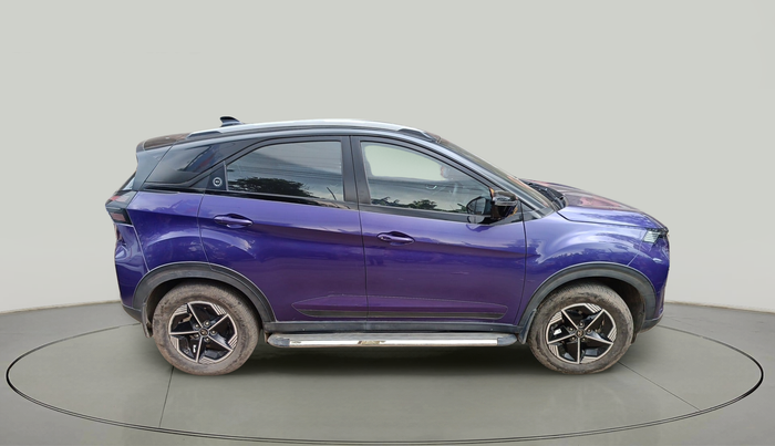 2023 Tata NEXON FEARLESS PURPLE SUNROOF AMT DUAL TONE 1.5 DIESEL, Diesel, Automatic, 13,761 km, exterior