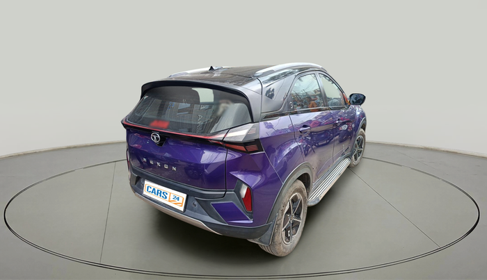2023 Tata NEXON FEARLESS PURPLE SUNROOF AMT DUAL TONE 1.5 DIESEL, Diesel, Automatic, 13,761 km, exterior