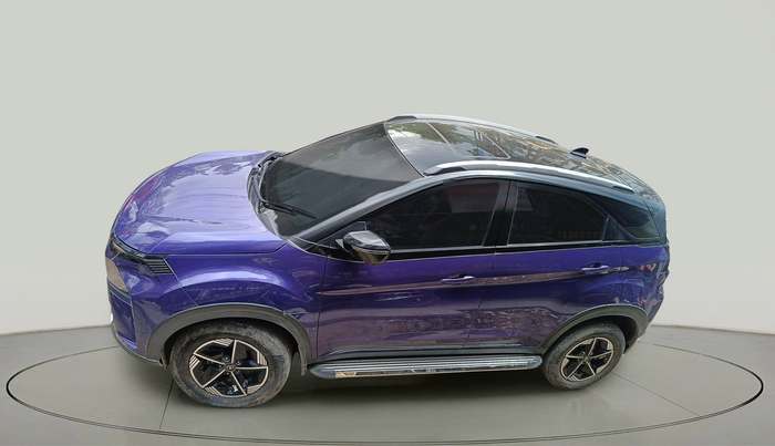 2023 Tata NEXON FEARLESS PURPLE SUNROOF AMT DUAL TONE 1.5 DIESEL, Diesel, Automatic, 13,761 km, exterior