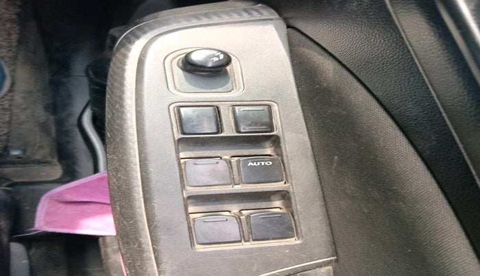 2018 Maruti Swift VXI, Petrol, Manual, 77,916 km, interior